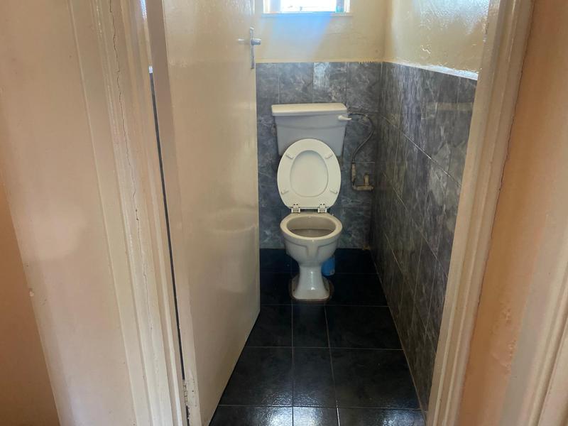 5 Bedroom Property for Sale in Top Town Eastern Cape